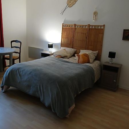 Bed and Breakfast Domaine Des Ifs Le Pin  Exteriér fotografie