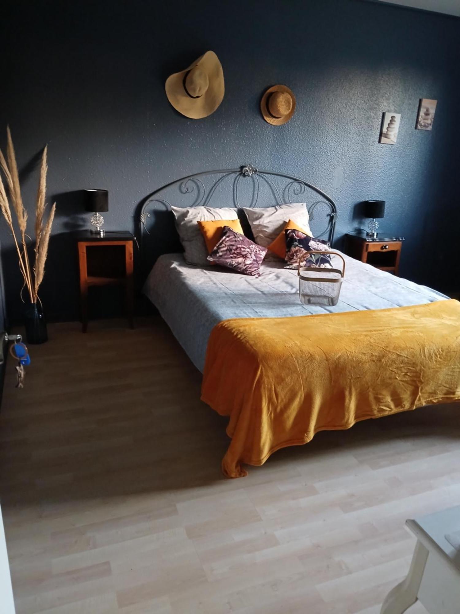 Bed and Breakfast Domaine Des Ifs Le Pin  Exteriér fotografie